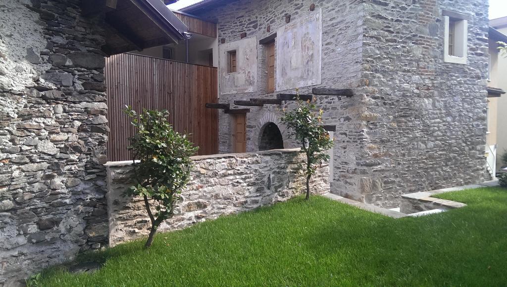 Corte Delle Camelie Gambarogno ภายนอก รูปภาพ